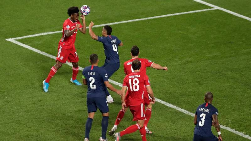 Tạt Cánh Đánh Đầu Là Gì? Ứng Dụng Trong Bóng Đá Hiện Đại 1 Tat Canh Danh Dau La Gi Ung Dung Trong Bong Da Hien Dai